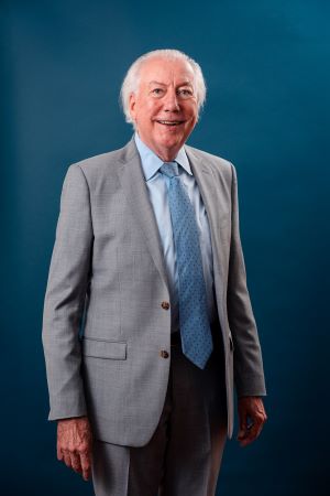 Gray Thomas